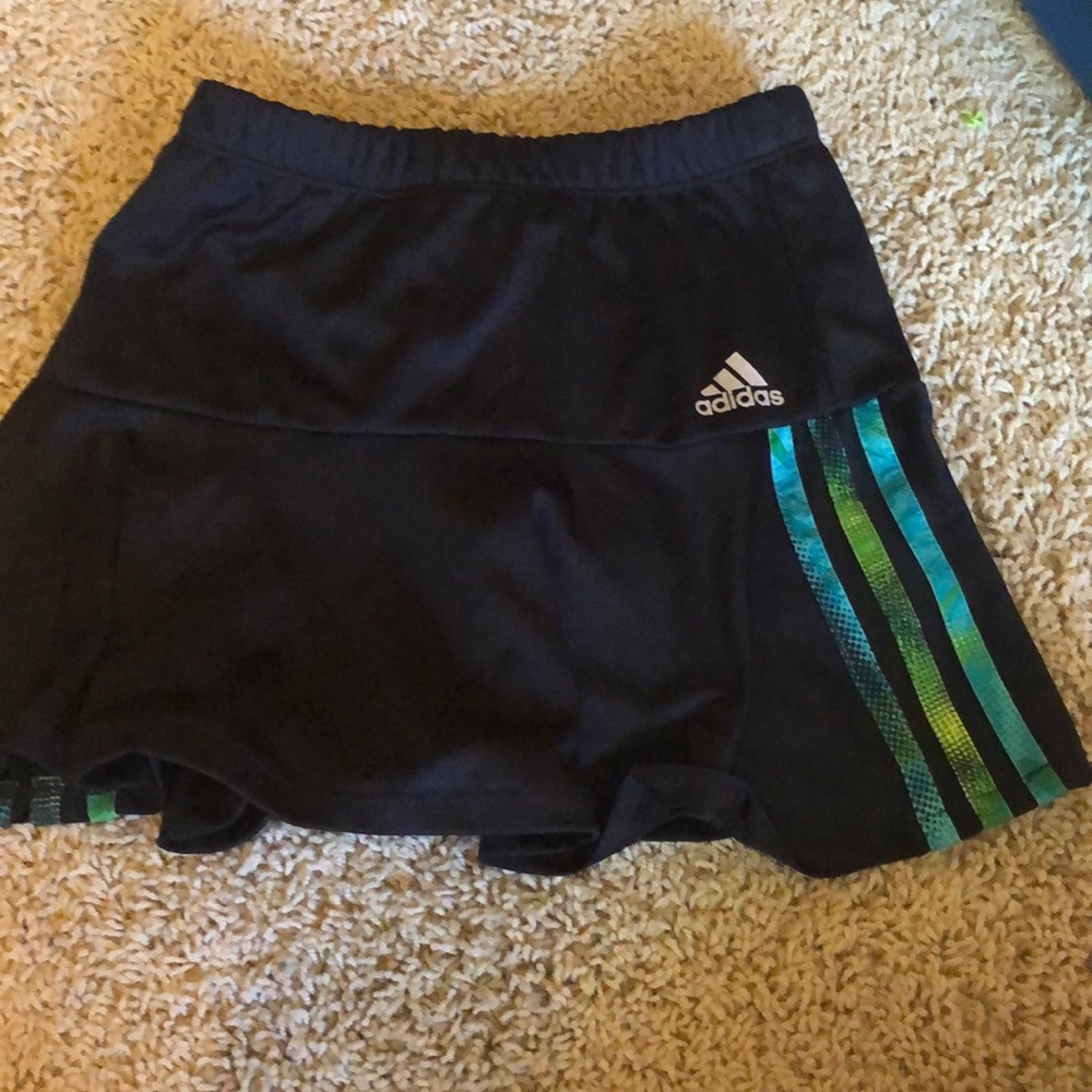 Black adidas skirt size 6